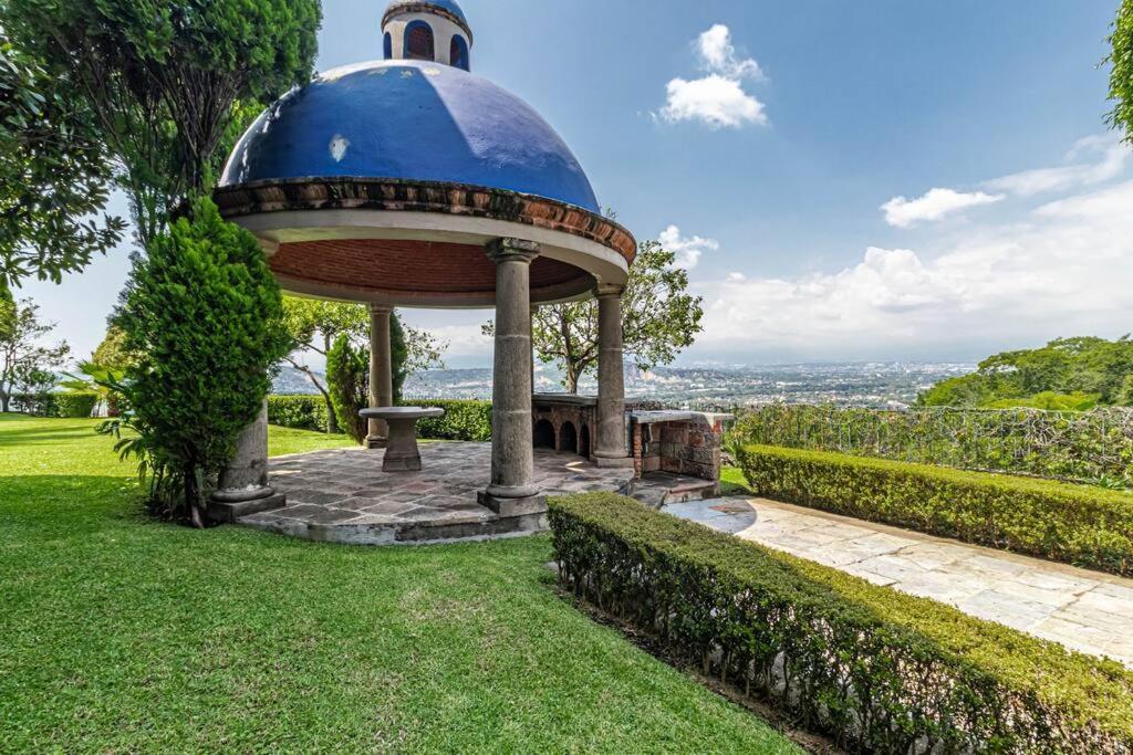 Lujosa Casa, Espectacular Vista Y Alberca Para 20 Personas Cuernavaca Bagian luar foto